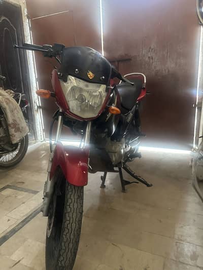 Yamaha YBR125 2019 – Red – First Owner – Karachi – 37k km – Original