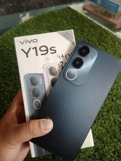 Vivo y19s   4/128