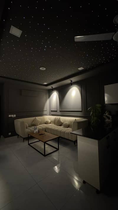 1 Bed Starlight Furnished Apartment for Rent in Zameen Opal , Raiwind Road Lahore Located in the heart of Zameen Opal , this beautifully designed 1 Bedroom Starlight Furnished Apartment offers a perfect blend of luxury, comfort, and convenience.