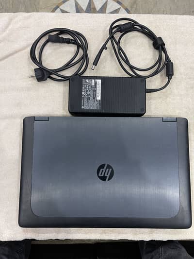 HP zbook 17 g2 | i7 4th gen