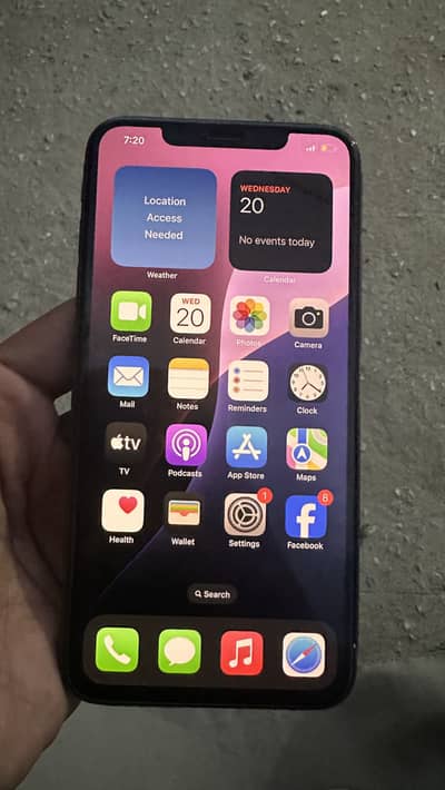Iphone xsmax golden colour 256gb pta officially approved