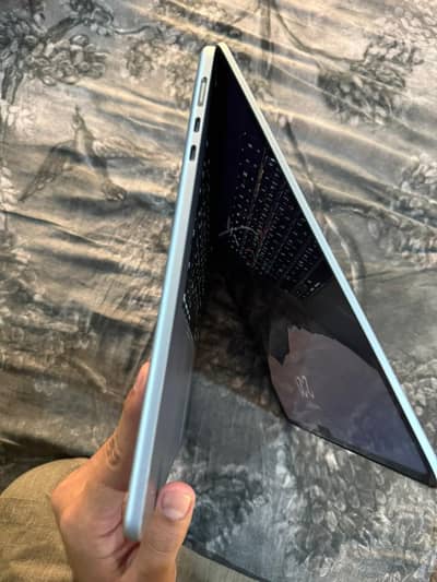 MacBook Air M4