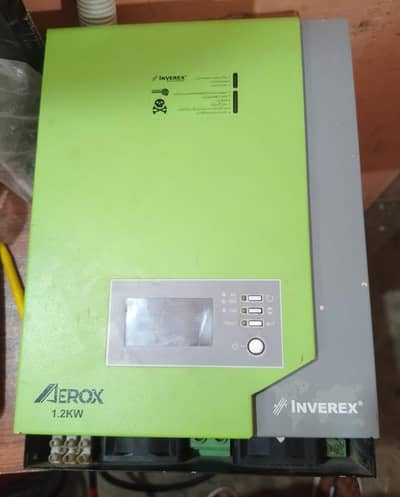 1 inverter Inverex 1.2KW with 1 phoenix 3500 tubular.