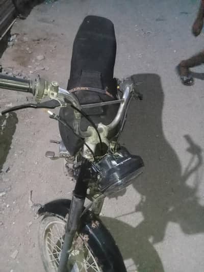 metro bike 2004 latter wali book engan ok cplc clear raning condishion