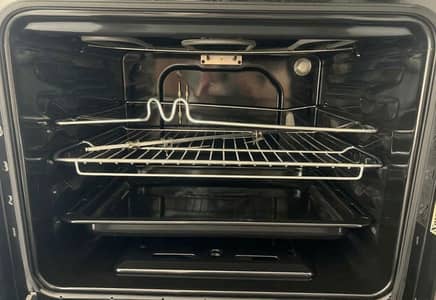 Built-in Electric & Gas Oven | Luxury Oven |  New Condition