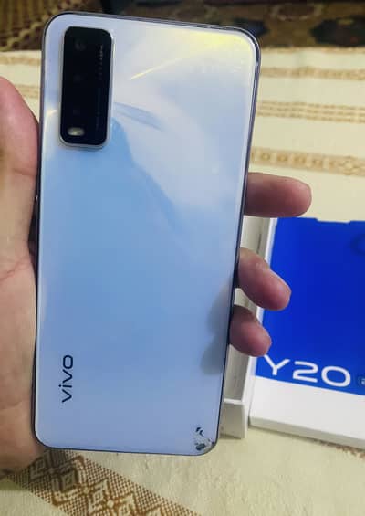 Vivo y20
