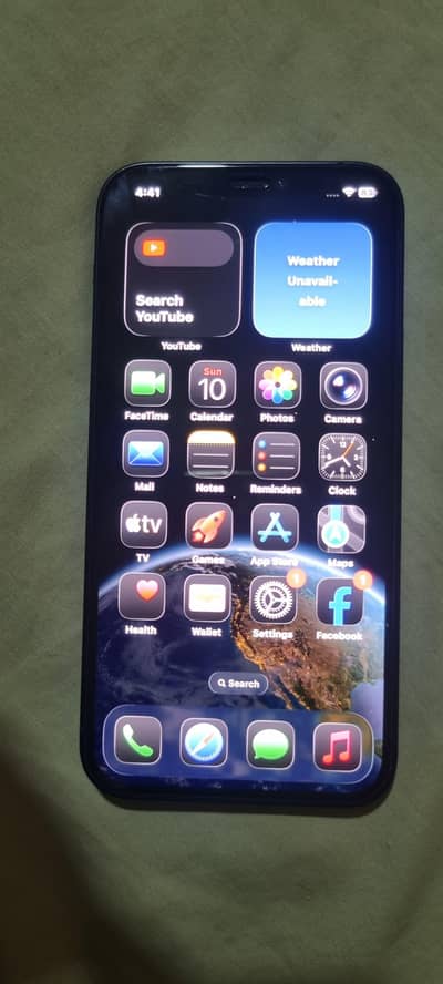iPhone 12