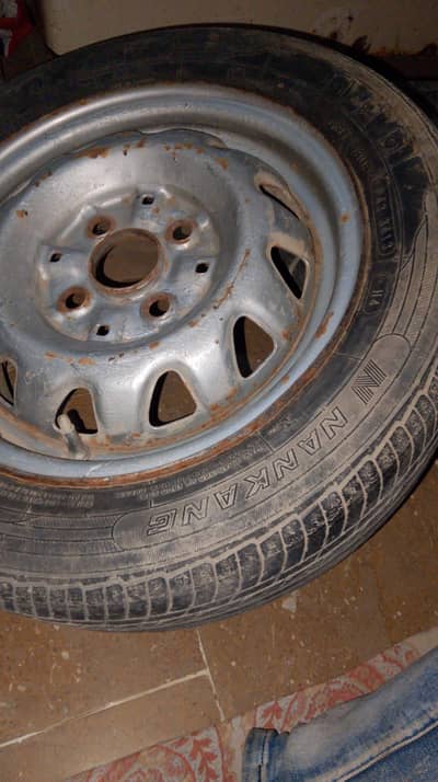 good condition tyres 4500 ka 1 complete tyers