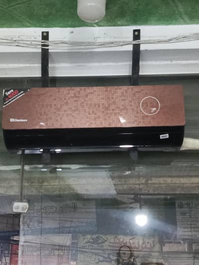 dawlance split AC 1 ton