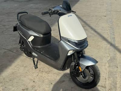 Eve Scooter S1