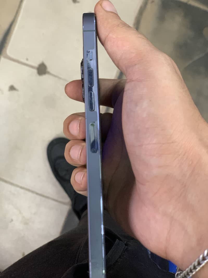 iPhone 4