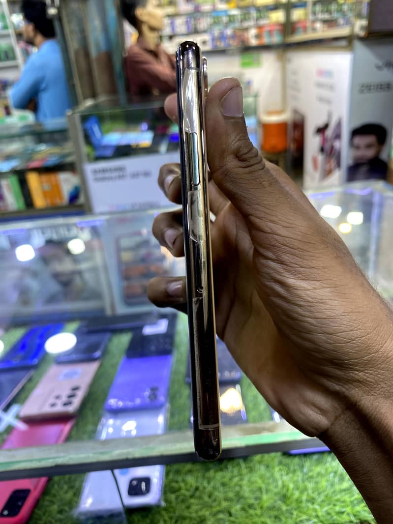 iPhone 11pro 1