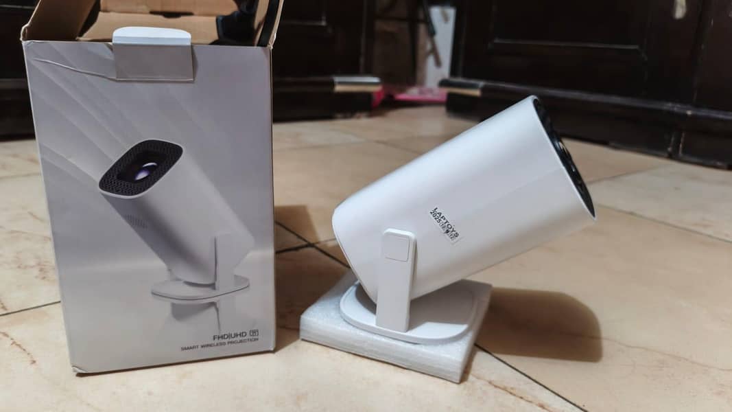 Mini Projector 1