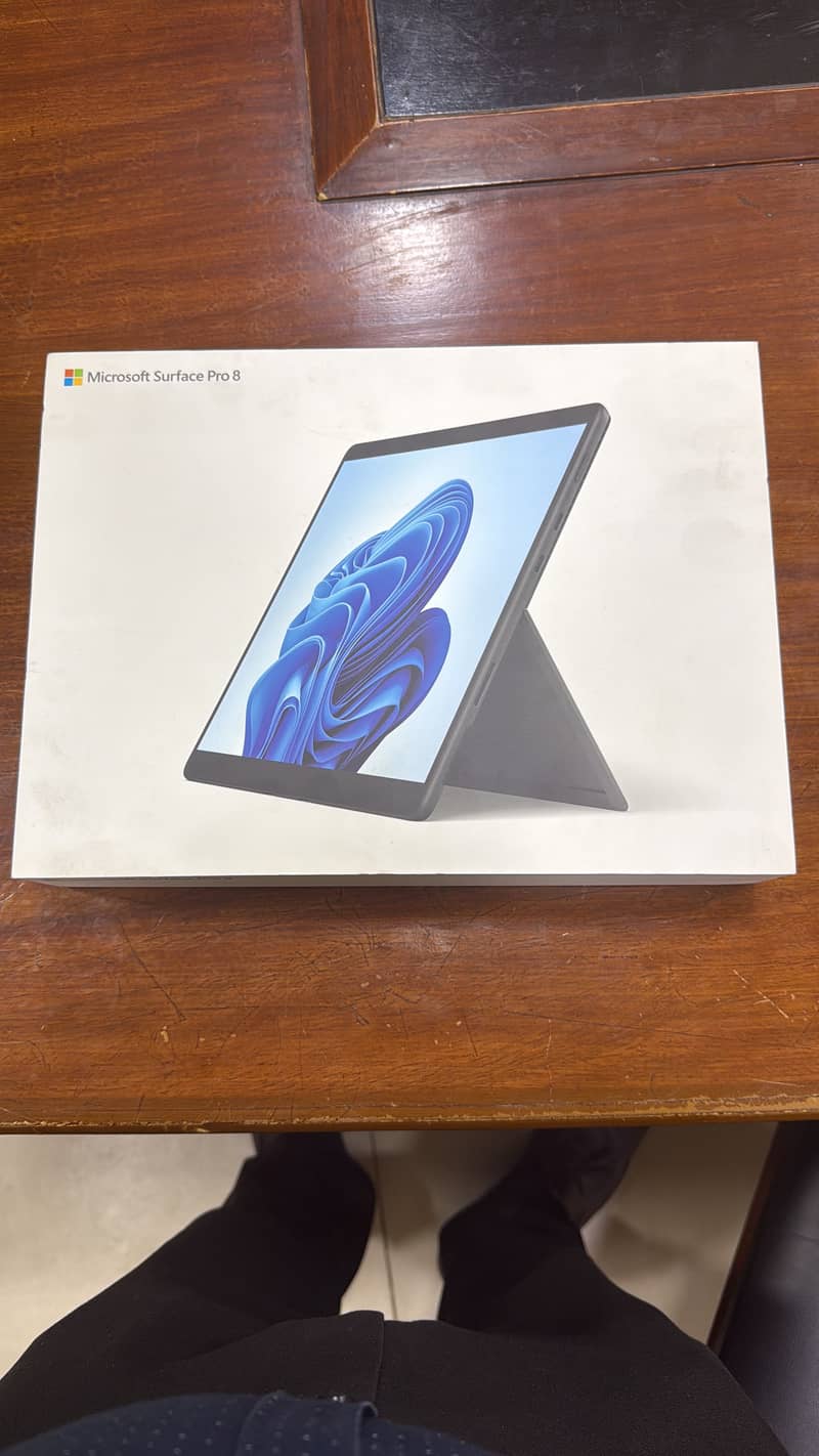 Microsoft Surface Pro 8 i7 11th Gen | 16GB 256GB | Graphite 9