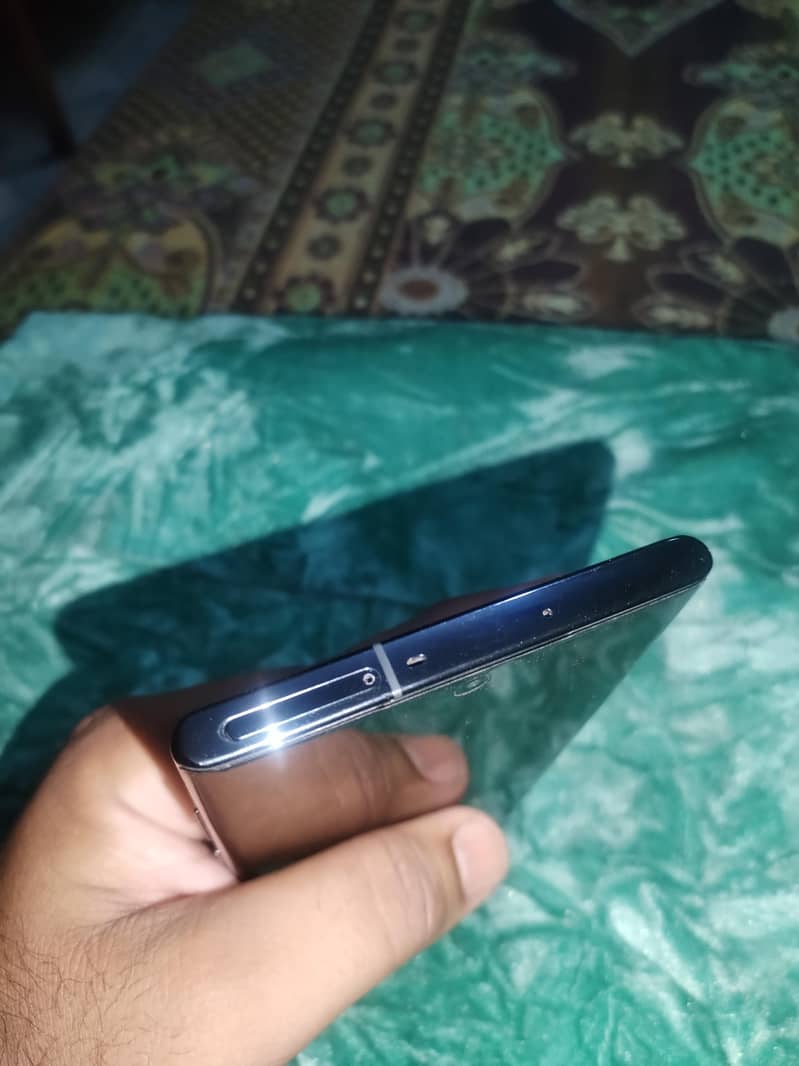 Samsung Mobile Note 10 Plus 5