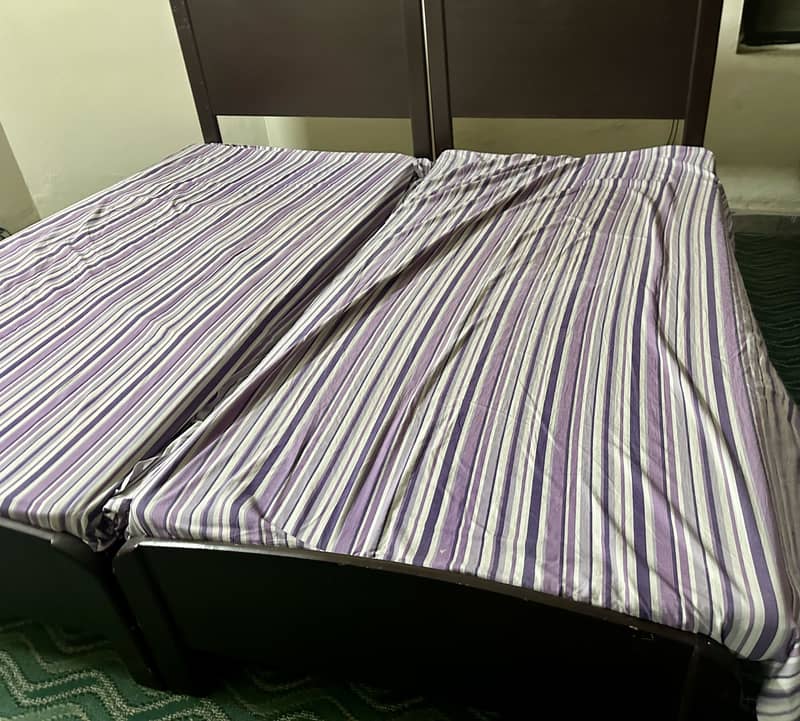 2 single beds 2