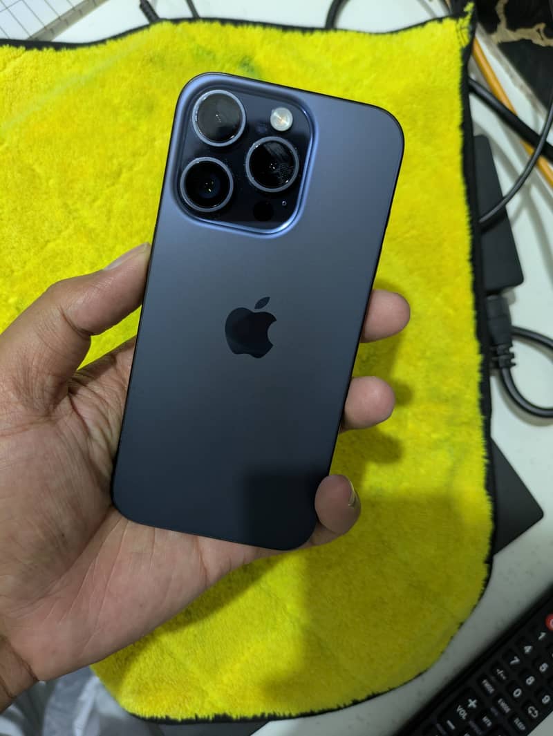 Iphone 15 pro 3