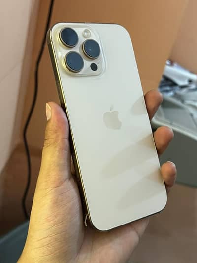 Iphone 16 pro max jv