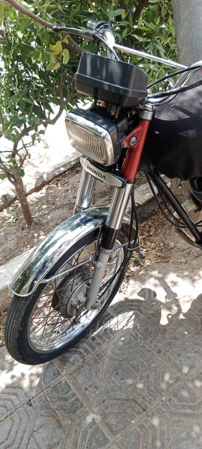 Honda125 unique125 united125