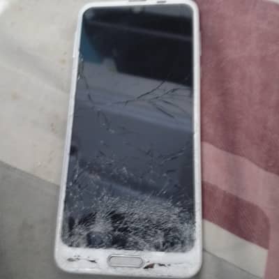 Aquos r2