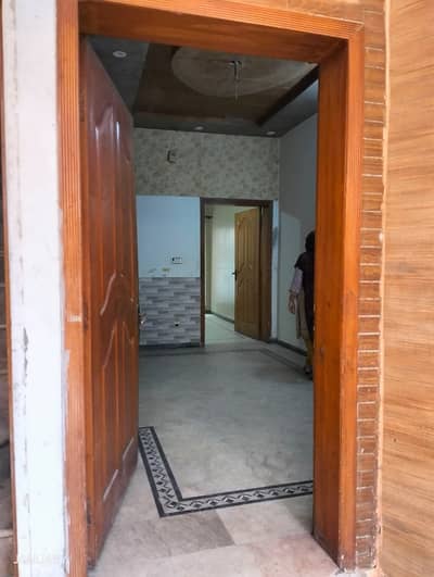 2.175 sqft House available for sale