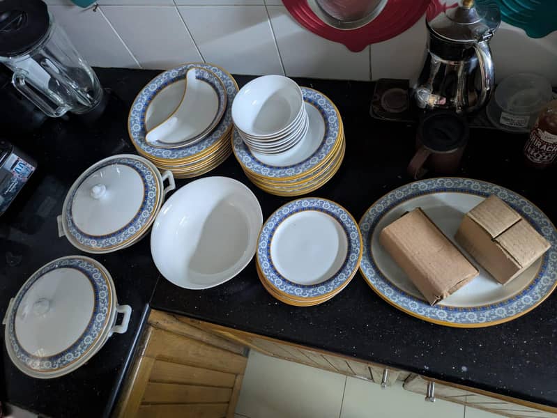 complete dinner set 2