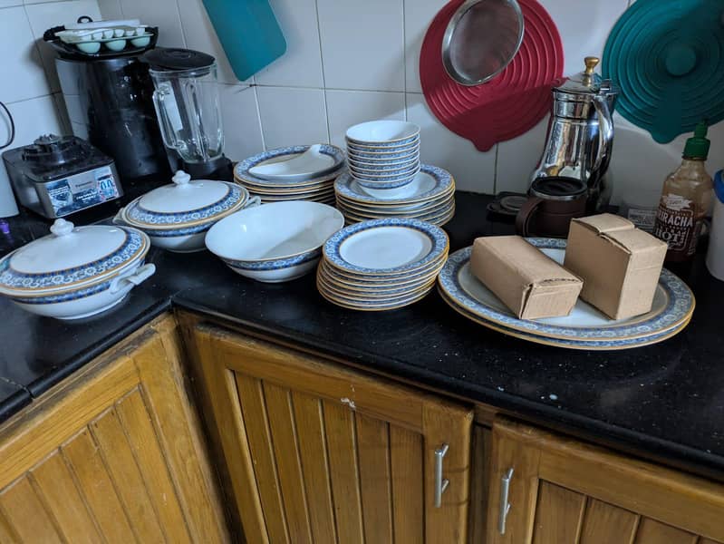 complete dinner set 3
