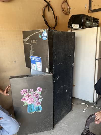 Dawlance Fridge