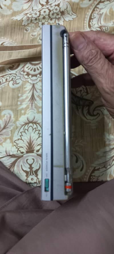 sony icf sw 7600D