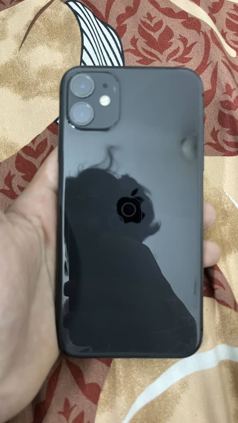 IPhone 11 3