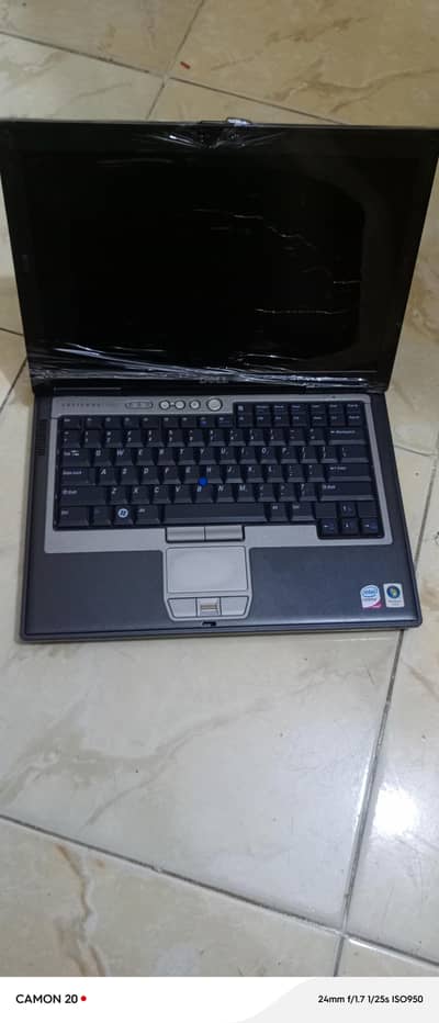DELL LAPTOP FOR SALE URGENT 03082369785