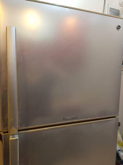 PEl fridge for sale - Good condition - ready to use -Well Maintained