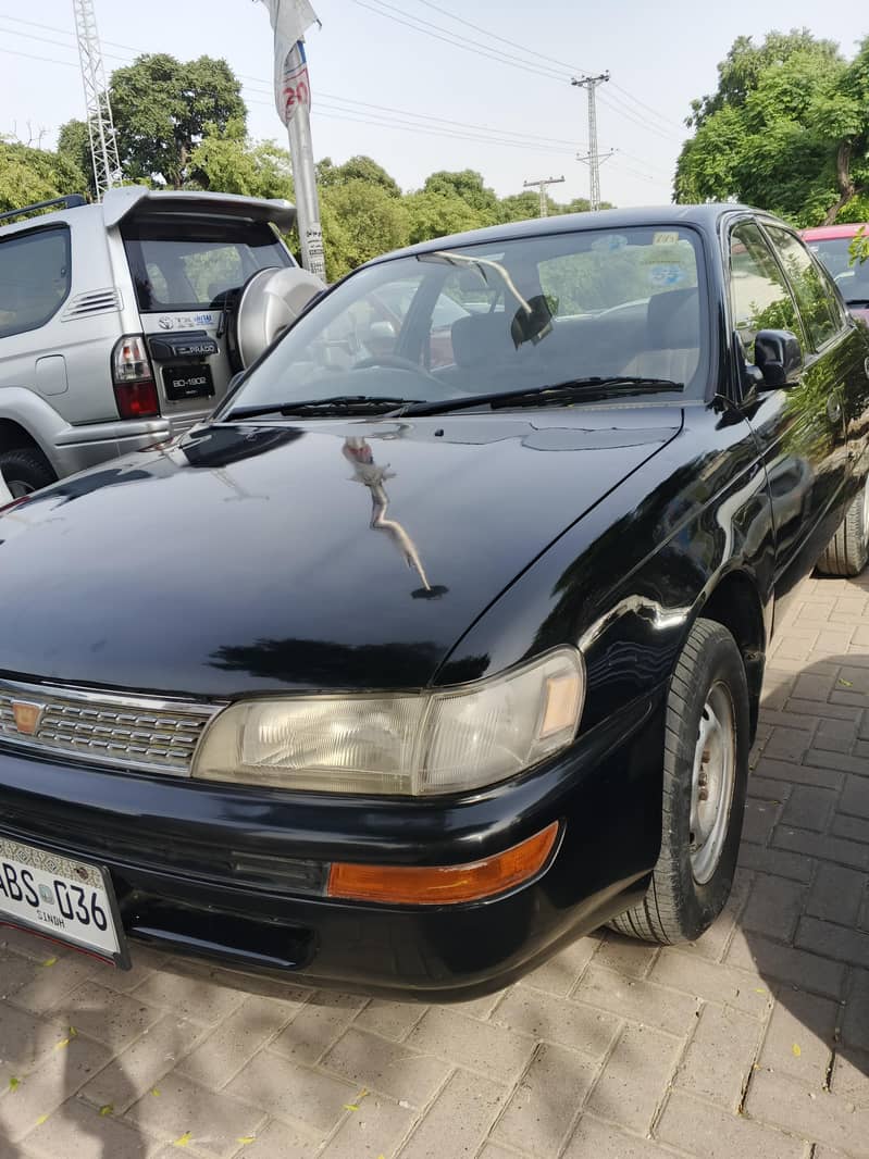 COROLLA XE 4
