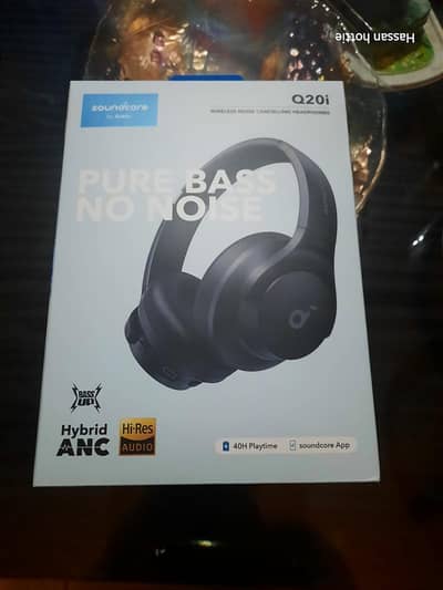 Soundcore Q20i
