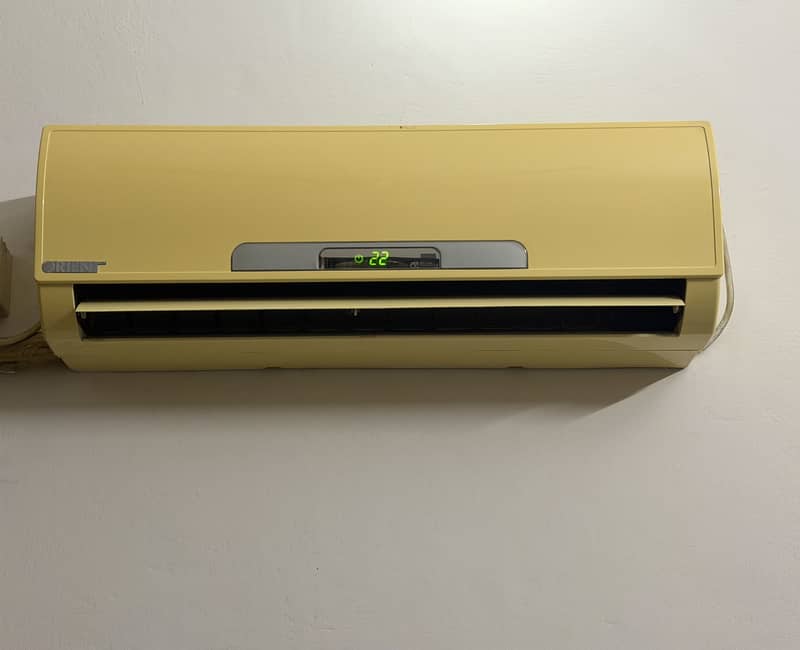 Orient 1 ton split ac 0