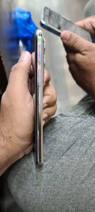 vivo y29 mobile 9/10 condition