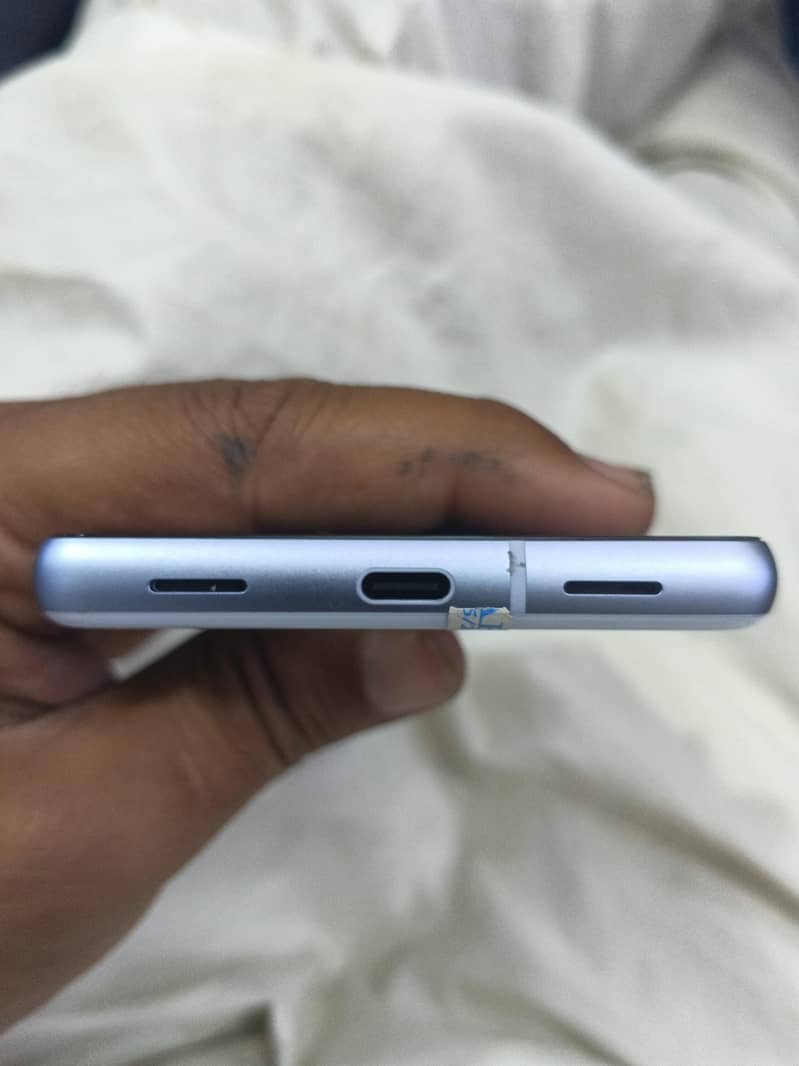 Google pixel 7a 3