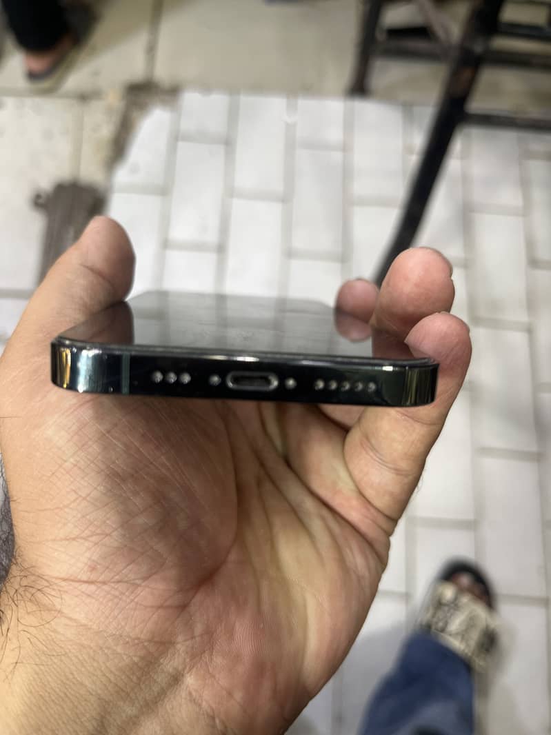 IPhone 13 Pro 3