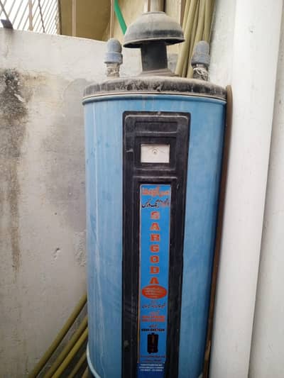gas geyser working 100%  35 gallon
