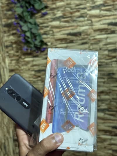 Redmi 8 4/64Gb pta approved