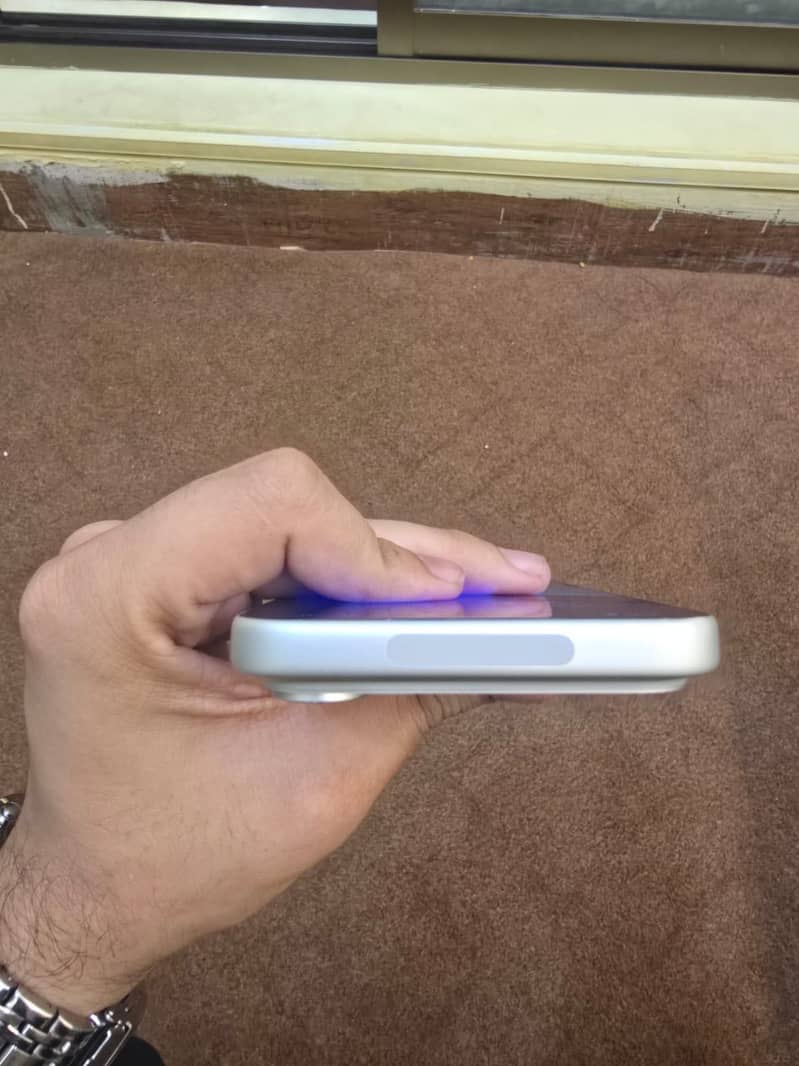 17 pro max 6