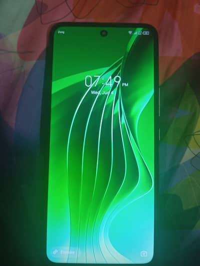 Infinix hot 12 play  4+3/64