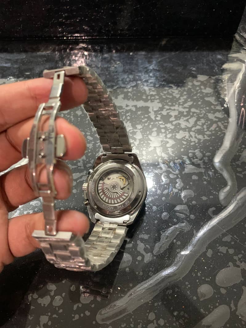 Omega speedmaster automatic 4