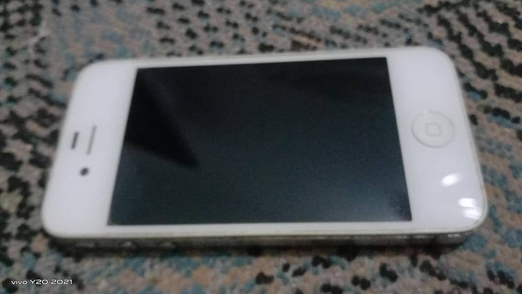 Apple iPhone 4 1