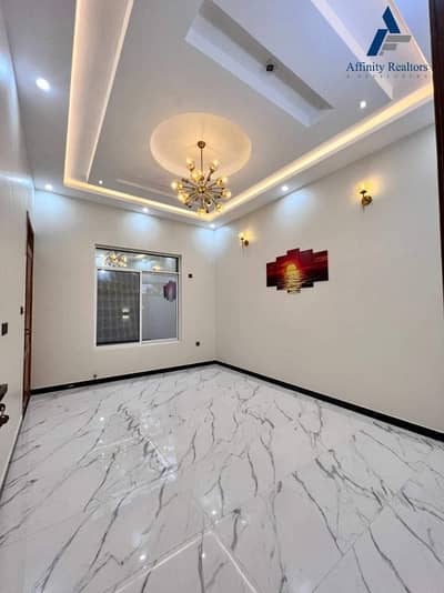 Kda Officers Housing Society 240 Yard 2 Unit Bungalow Fully Ranovated just like New Beautiful Location best chance deal Near Aohs Dohs Best Chance Deal