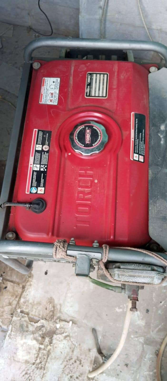 generator 8