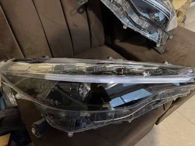 Toyota Corolla cross facelift LED headlights