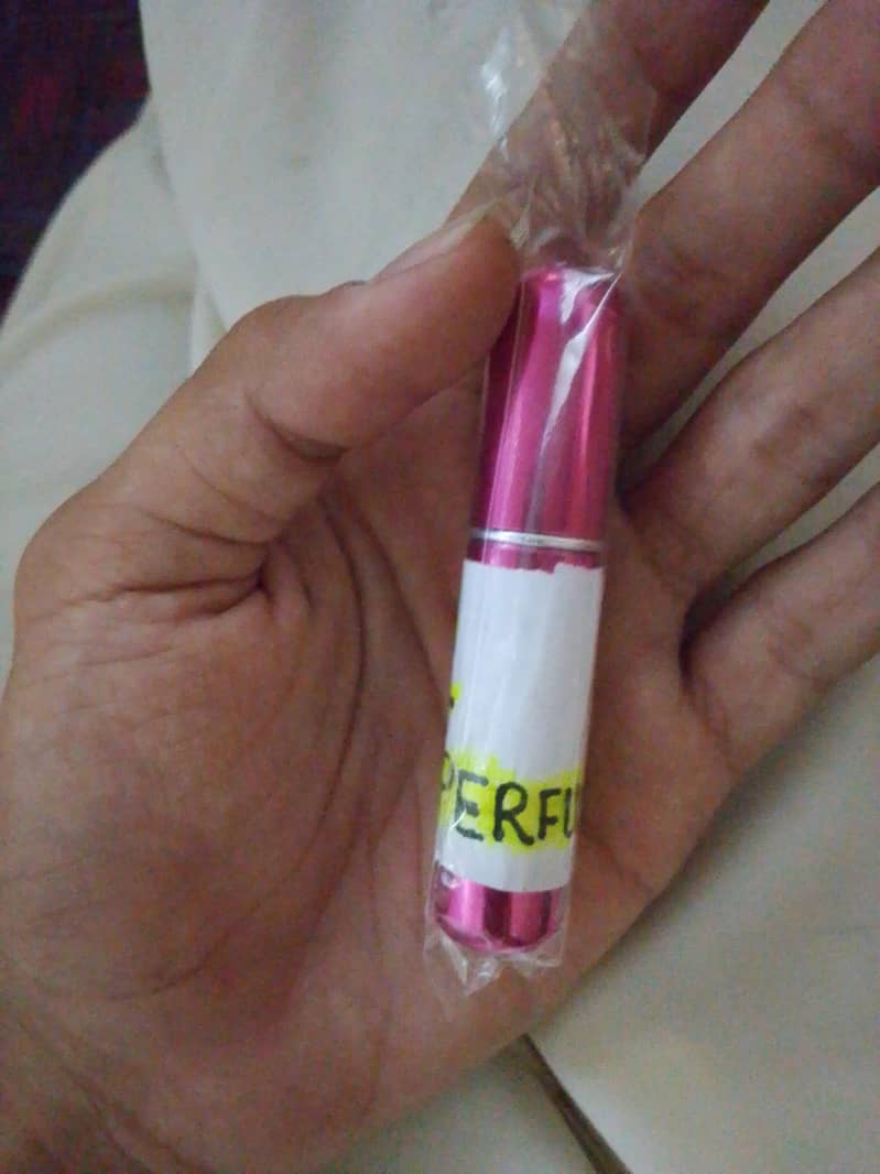UZZI PERFUME333 0