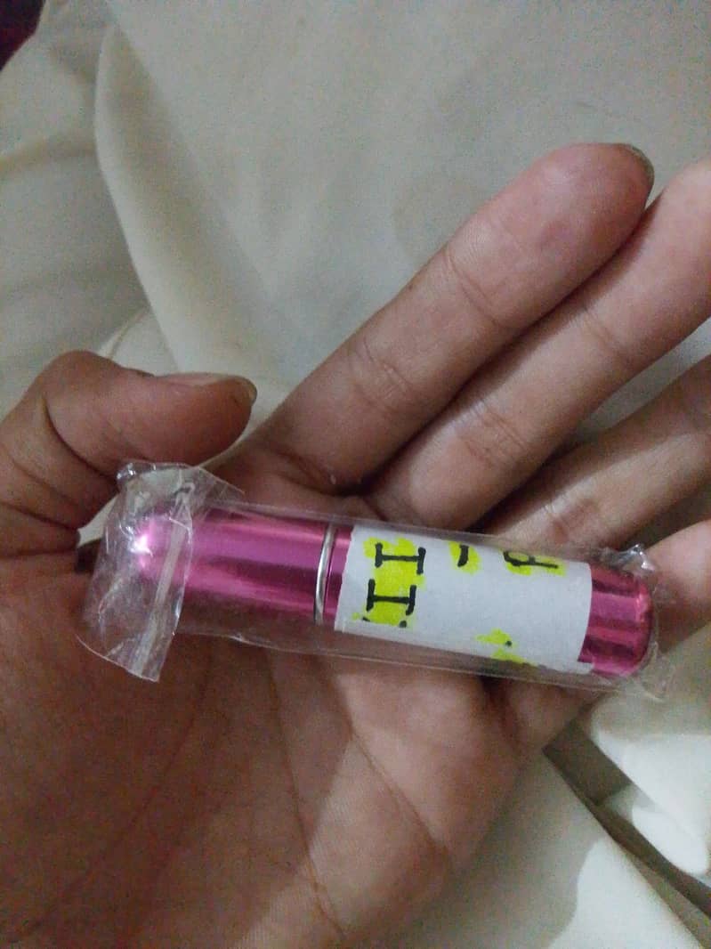 UZZI PERFUME333 1