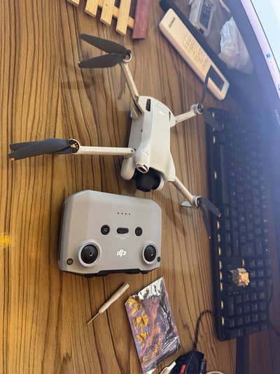 Dji Mini 3 with 2 batteries